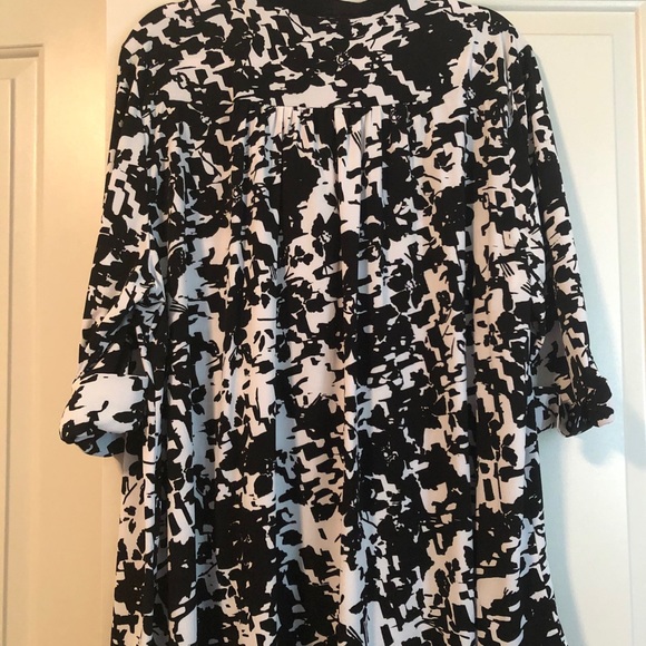 Avenue Dress Top - Picture 2 of 5